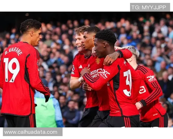 曼联与曼城对决时间揭晓球迷期待的巅峰对决即将来临 曼联与曼城对决时间揭晓球迷期待的巅峰对决即将来临