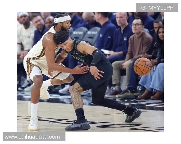 NBA勇士对阵鹈鹕精彩直播回顾与赛后分析全方位解读