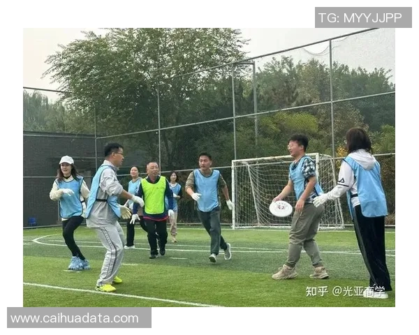 杭州飞盘队在比赛中的快速转换与战术得失分析MBA