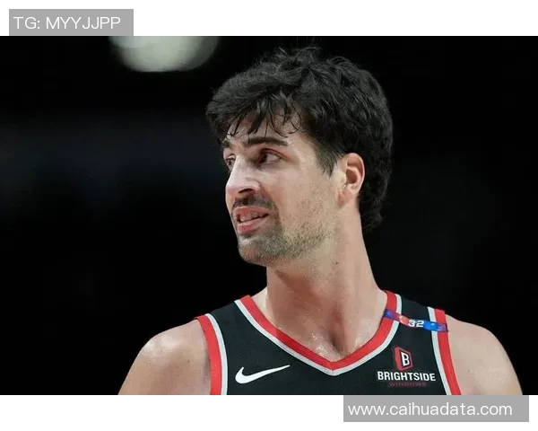 雷霆与开拓者激战正酣精彩瞬间回顾及赛后分析