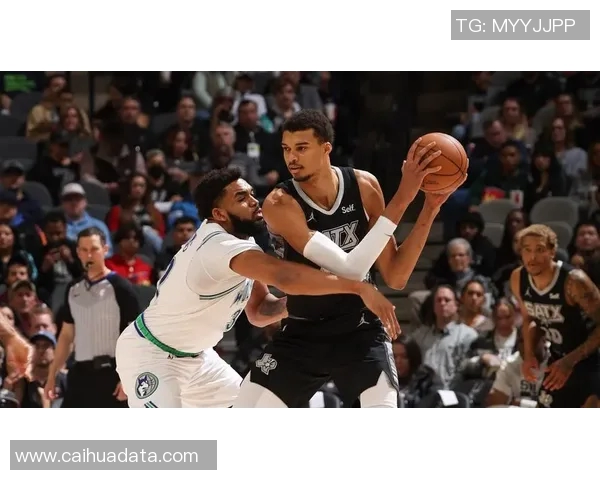 马刺与森林狼激战正酣CCTV全程直播精彩瞬间回顾